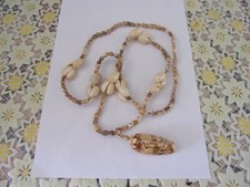 collana di conchiglie