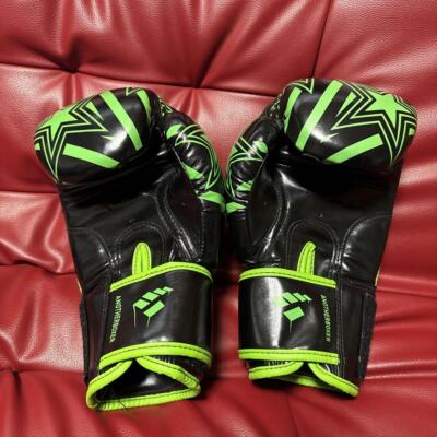Another Boxer Boxing Gloves 10oz Black And Green | eBay Another Boxer Boxing Gloves 10oz Black And Green | eBay