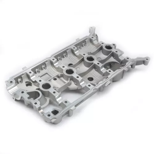 Engine Valve Cover Cylinder Head Fit For AUDI A4 A5 A6 A8 Q5 TT 2.0T 06H103063L - Picture 7 of 8