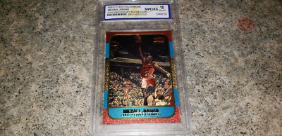 1986 FLEER MICHAEL JORDAN BRUSHED GOLD REFRACTOR 1996 ROOKIE CARD