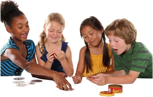 Spot It! Animal Matching Card Game for Kids 4 yo &up Memory Game, Party Games - Picture 2 of 5