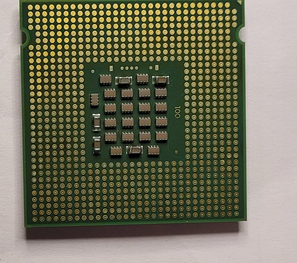 Intel Pentium 4 570J HT 3.8GHz SL82U 1MB 800MHz E0 LGA775 775 USA Dell 570 - Image 3 of 4