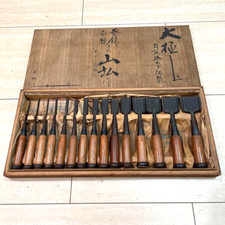 Yamahiro Vintage Oire Nomi Japanese Bench Chisels Set of 15 Mentori Red Oak Used