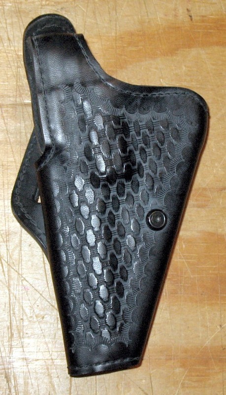 SAFARILAND BLACK LEATHER HEAVY DUTY PISTOL GUN HOLSTER 29 2896 4,340,437 SCWK