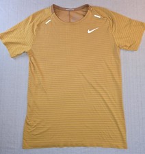 Small Nike Miler 1.0 Dri-FIT Running T-Shirt Sundial Yellow Reflective