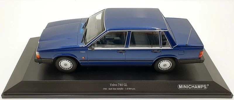 Minichamps 1/18 Scale Diecast 155 171701 - Volvo 740 GL 1986 - Dark Blue Met - Image 3 of 4