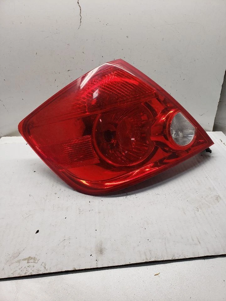 Lanterna traseira do motorista sem lâmpadas de LED lente vermelha compatível com 05-07 SCION TC 1403241 - Imagem 2 de 4