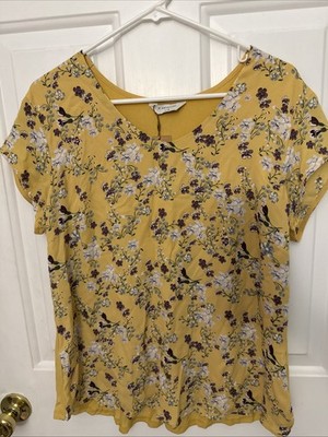 Denver Hayes Yellow Floral V-Neck Short Sleeve T-Shirt Size Large Women's NWT