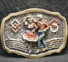 XE05117 VINTAGE 1984 MAN WOMAN SQUARE DANCING WESTERN EVENT BELT BUCKLE