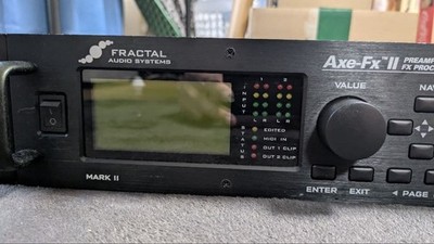 Fractal Audio Systems Axe-Fx II Mark II Preamp & Effects Processor
