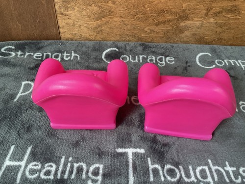 2-Barbie Hot Pink Armchair Living Room Chairs Plastic Dollhouse Furniture - Picture 5 of 9