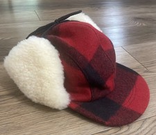 New Filson Double Mackinaw Cap Red Black Buffalo Plaid Size XS USA Made Wool