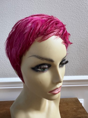 VINTAGE PINK MAGENTA FEATHER FASCINATOR HEADBAND COCKTAIL HAT