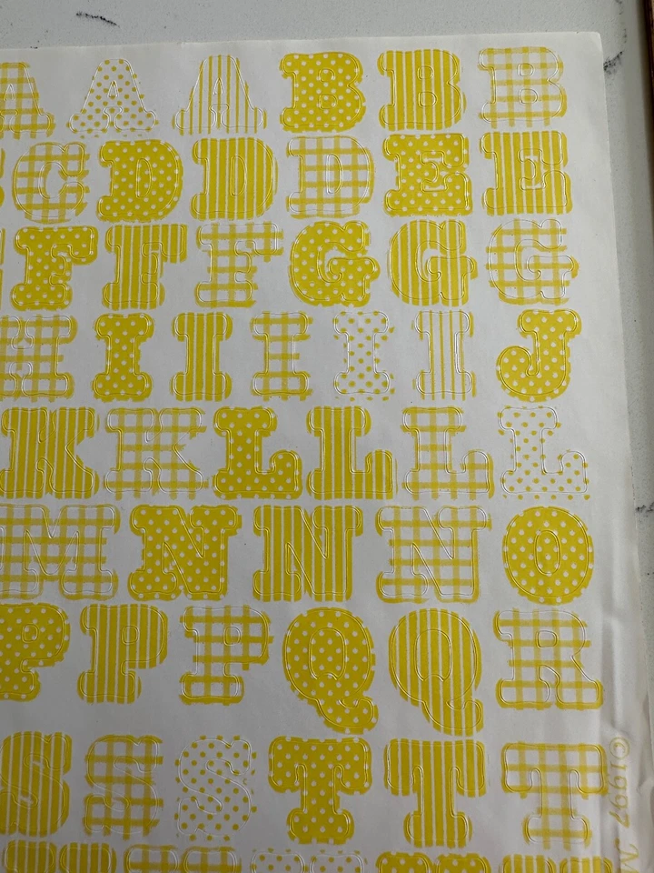 Álbum de recortes Making Memories grande patrón amarillo estuche superior/inferior ABC/123 Foto 4 de 4