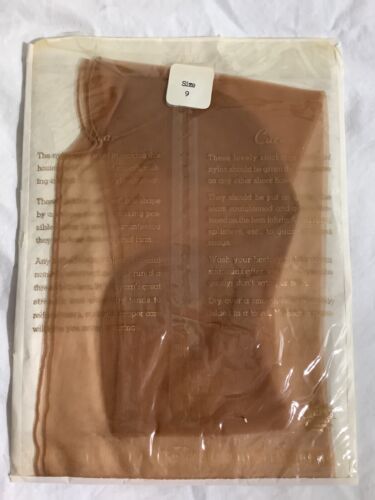 VTG Sheer Garter Stockings Full Fashioned Flat Knit Irregular Beige Cuban 9 1/2 - Picture 3 of 13