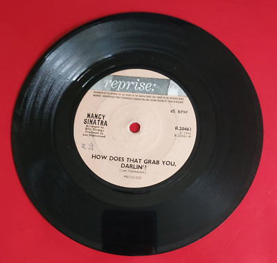 NANCY SINATRA - R20461 - HOW DOES THAT GRAB YOU DARLIN? 1966 (2623)