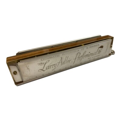 VINTAGE M. HOHNER 