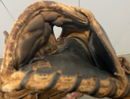 Wilson A2K First Base Mitt RHT 12” Pro-Stock Select Brown Black Glove Model 2800 - Picture 8 of 8