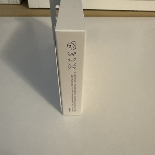 Pack de 4 étiquettes Apple Air - MX542LL/A NEUVES (scellées) neuves scellées - Photo 3 sur 3