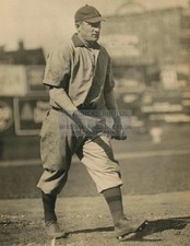 HONUS WAGNER BASEBALL PLAYER 1910 8.5X11 CANVAS PHOTO