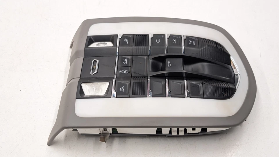 PORSCHE PANAMERA 970 INTERIOR ROOF READING LIGHT FRONT 7PP919317 2014 - Image 2 of 4