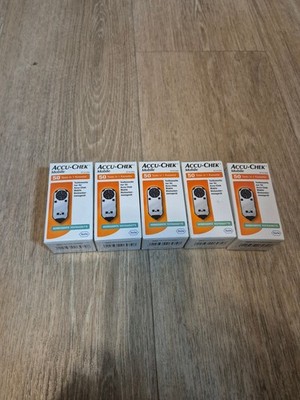 ACCU-CHEK Mobile Testkassette5x50Stk. MHD  11/26