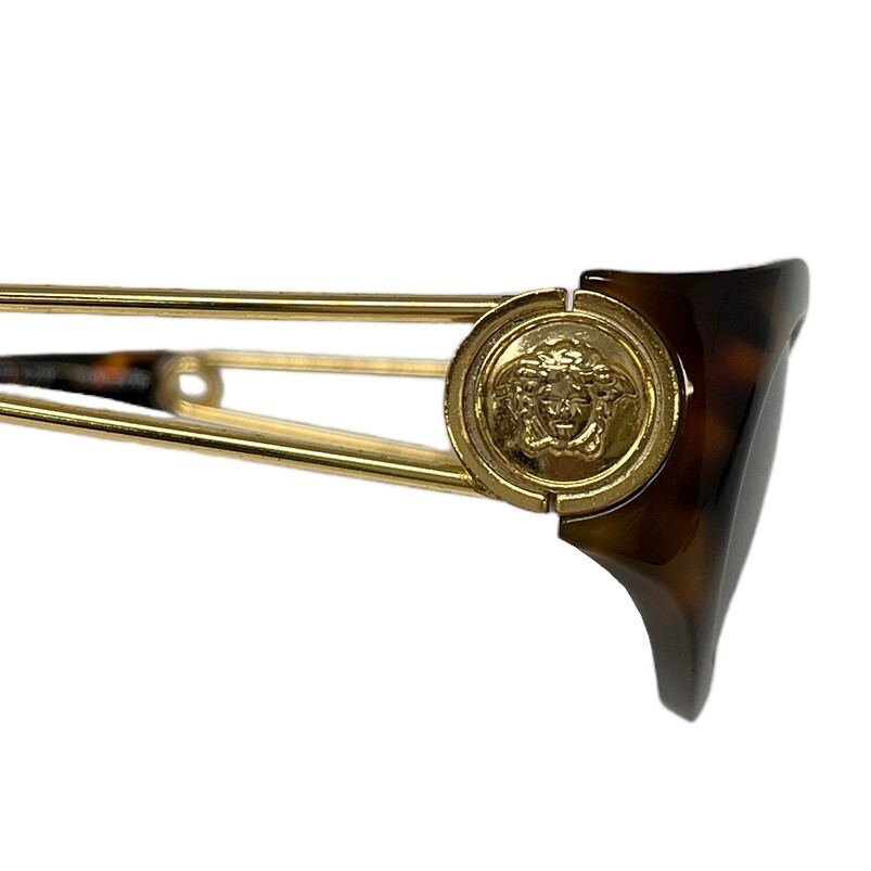 GIANNI VERSACE ヴェルサーチ メデューサ グレカ ピンバッチ