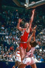 Steve Mix of the Philadelphia 76ers1981 Basketball Photo 18