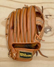 Wilson A2604 Baseball Glove Fieldmaster Hold Tite Strap Leather Grip Tite Pocket