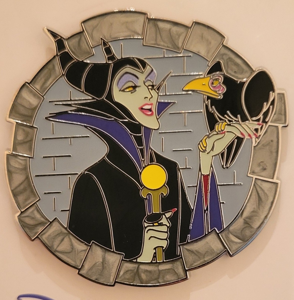 Disney - Ⓒページ Disney Parks 2025 Villain Frame Character 12 Pin Set New on