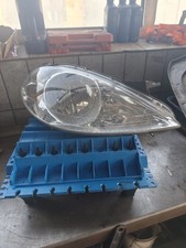 MERCEDES A-CLASS W169 Right Headlight Halogen A1698200261 0301197202 Genuine OEM