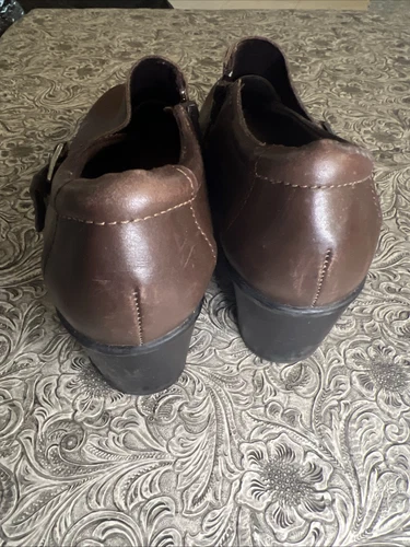 Clarks Collection Shooties Booties Women's 8 Soft Cushion Brown Leather Casual - Picture 3 of 7