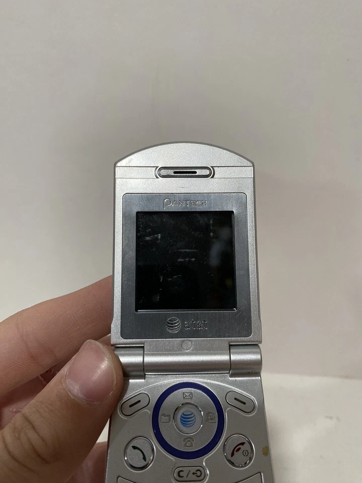 Pantech PG-C300 - Silver (AT&T / Cingular)  Tiny Flip Phone Rare - Image 4 of 4