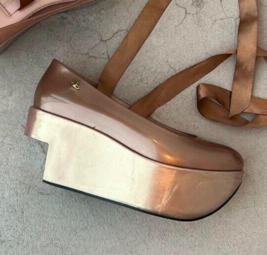 Vivienne Westwood x Melissa Rocking Horse Ballerina Limited Vivienne Westwood x Melissa Rocking Horse Ballerina Limited