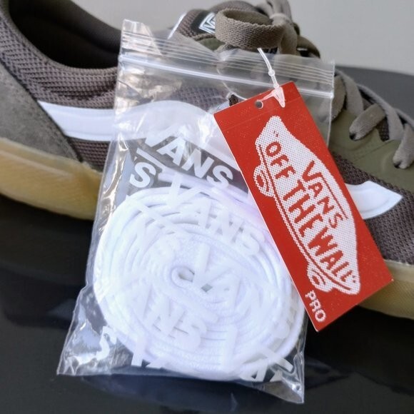Vans Men's Ave Pro Suede / Mesh Low Top Sneaker in Cool & Unique Canteen / Gum image 5