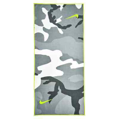 Nike Caddy Golf Towel - Anthracite Camo Nike Caddy Golf Towel - Anthracite Camo