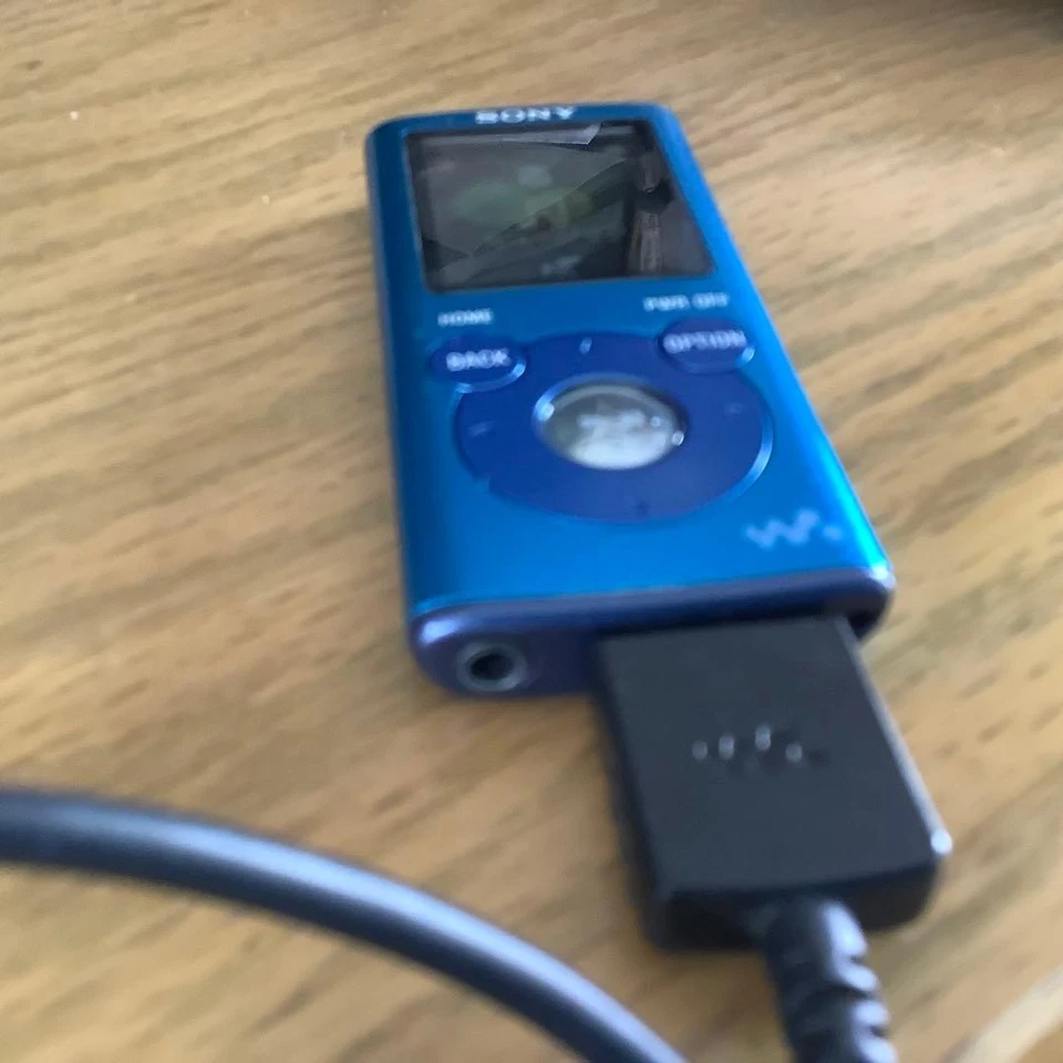 Reproductor de audio digital Sony Walkman azul - Imagen 3 de 4