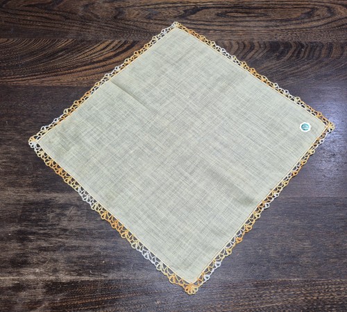 Vintage Pure LINEN Handkerchief Hankie 12" with Delicate Crochet Edging, Yellow - Picture 5 of 5