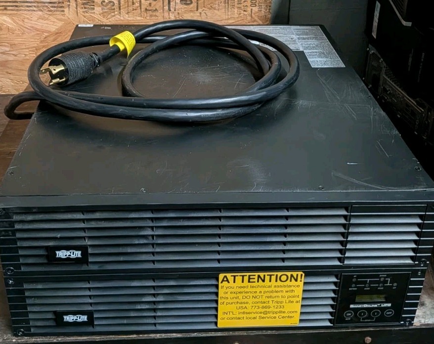 Tripp-Lite Smart On UPS Battery Backup SU6000RT4UHVPM NO BATTERIES