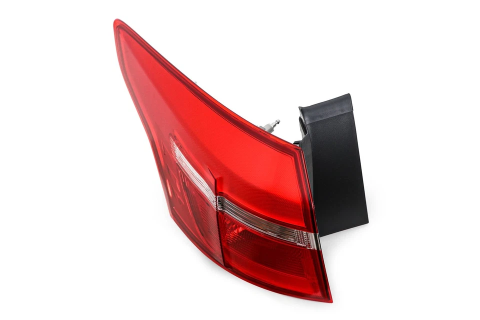 Ford Focus MK3 Rear Light Left 15-18 LED Outer Estate Outer Passenger OEM Hella - Изображение 2 из 4