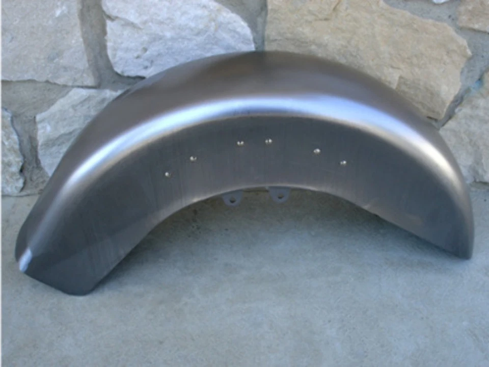 FRONT FENDER W/NO TRIM HOLES HARLEY HERITAGE SOFTAIL 1986 & UP REP # 59129-86 - Image 2 of 2
