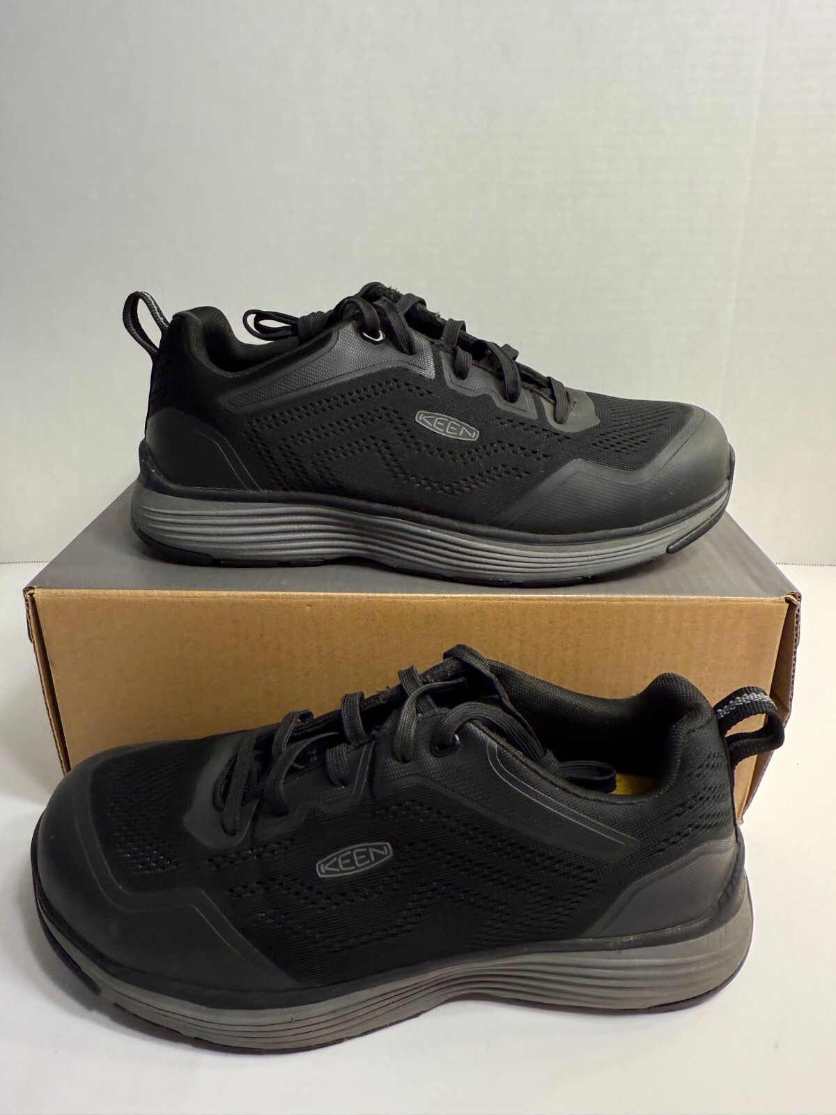 .10095 Keen Nero Grigio Acciaio US 9.5 Uomo