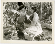 Judy Garland and Ray Bolger in 