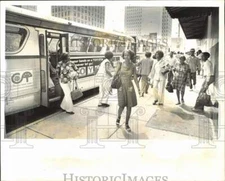 1977 Press Photo City Bus Riders in Charlotte, North Carolina - lrb21205