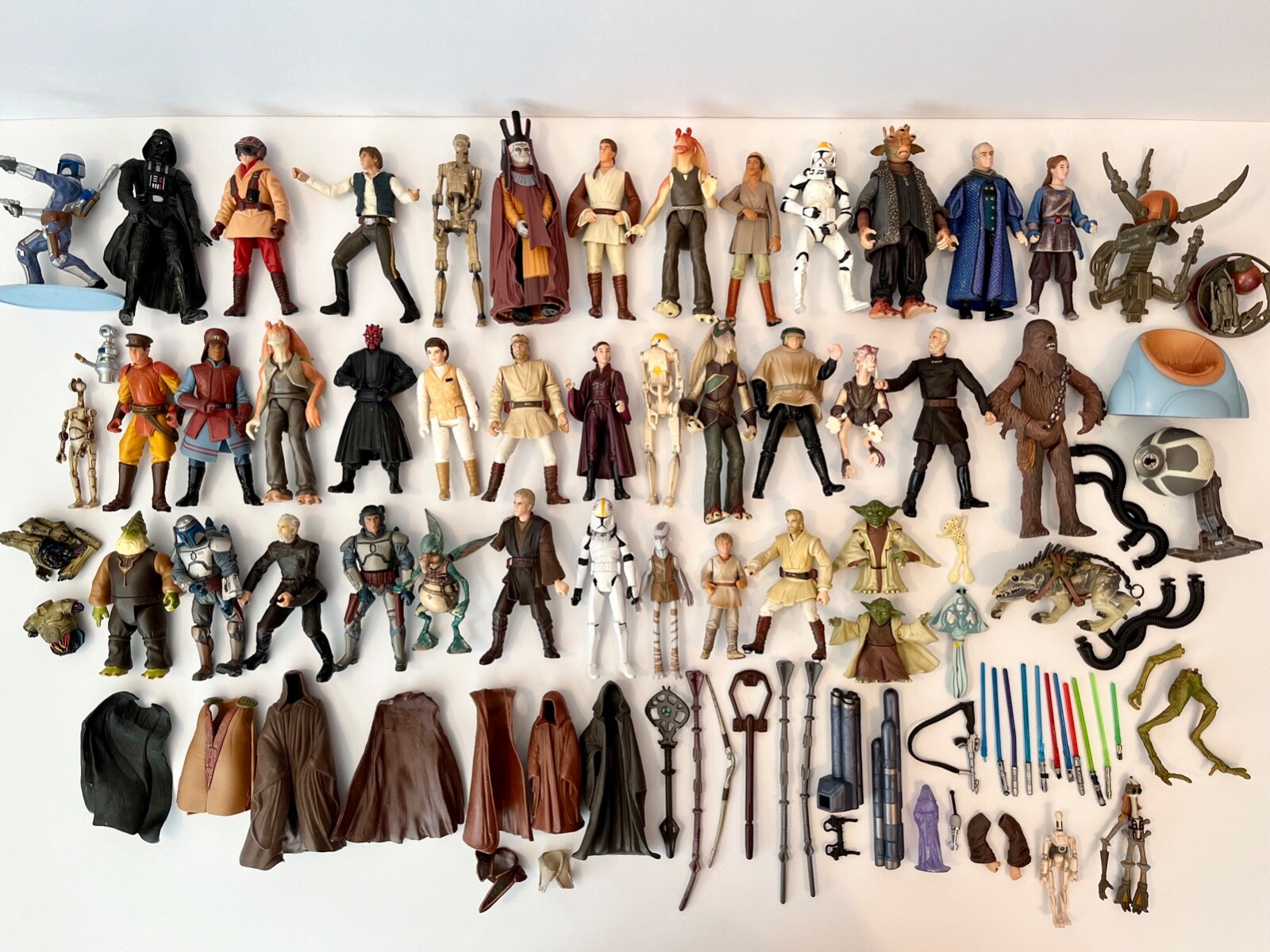 vintage action figures of star wars characters in blister card packages