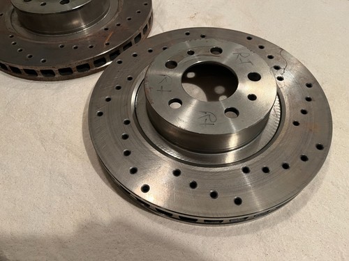 1988-1991 FERRARI TESTAROSSA BREMBO PERFORMANCE BRAKE DISC ROTORS FRONT SET- NEW - Picture 9 of 21