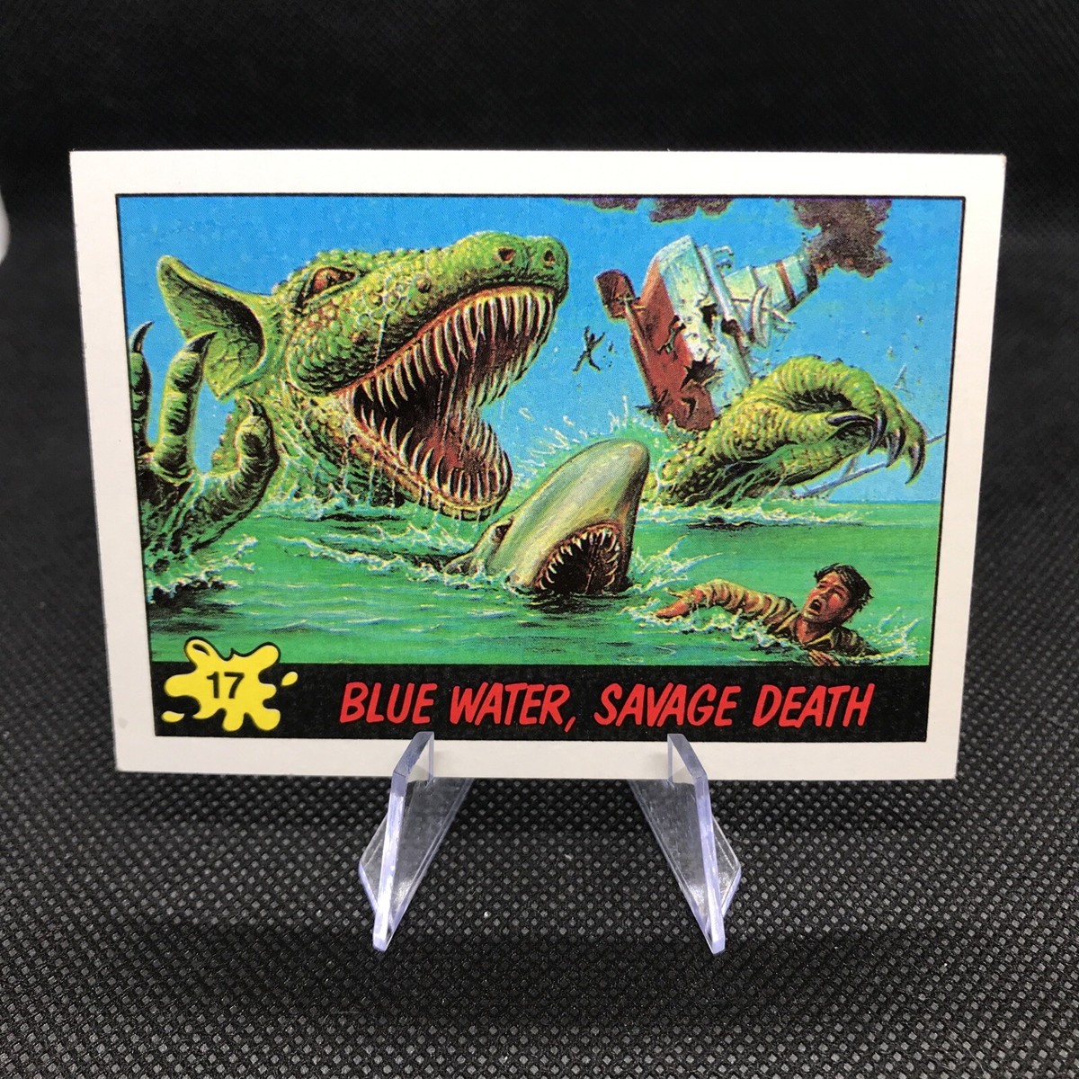1988 Topps Trading Card Dinosaurs Attack! #17 Blue Water, Savage