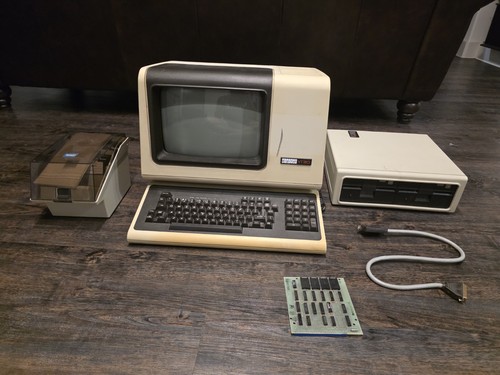 Vintage Digital DEC VT180 Robin Terminal Computer CP/M With Disk Drive ...