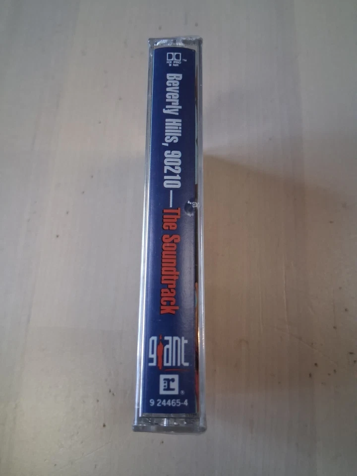 Beverly Hills 90210 Soundtrack, 1992 Cassette Giant Records SEALED FREE SHIPPING - Image 3 of 4