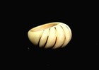 ☆☆Elegant Antique Art Deco Carved Ring  With Beautiful Gold Accents☆☆ — photo 5
